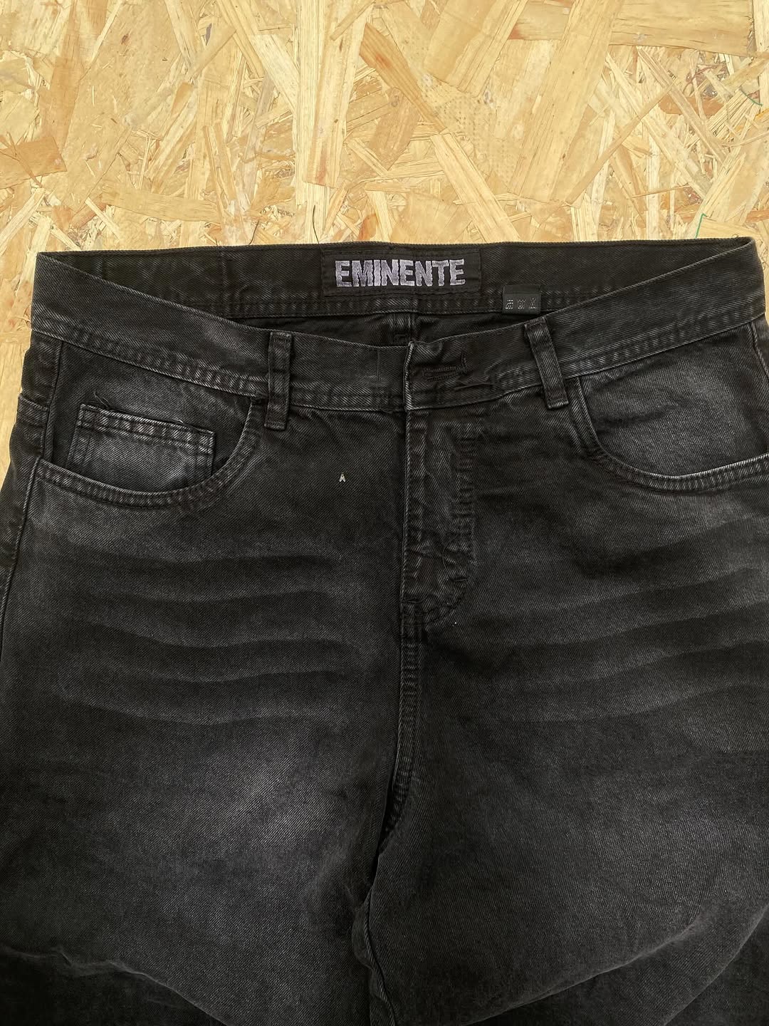 Vista 2 de Jort Baggy Focalizado EMINENTE
